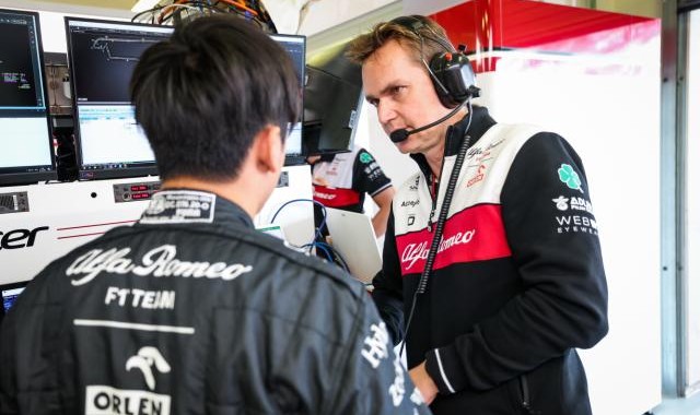 开云体育在线-周冠宇的无线电沟通“艺术”②：默契需要时间的培育