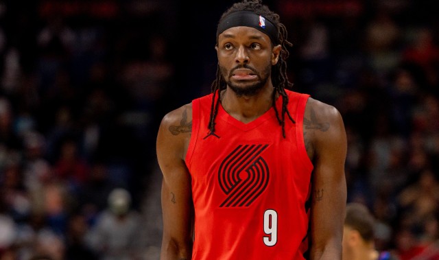 开云体育在线-末节关键两罚不中是转折点！格兰特三分11中6拿到20分2板