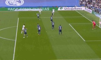 开云体育线上-【西甲】4球胜西人，皇马夺冠！安帅集齐5大联赛冠军！