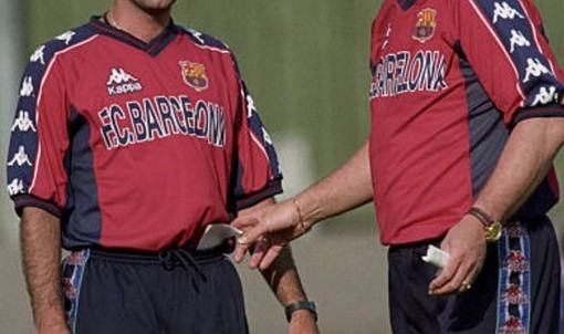 开云体育线上-穆里尼奥与范加尔西甲老照片曝光|何塞·穆里尼奥_新浪体育_新浪新闻